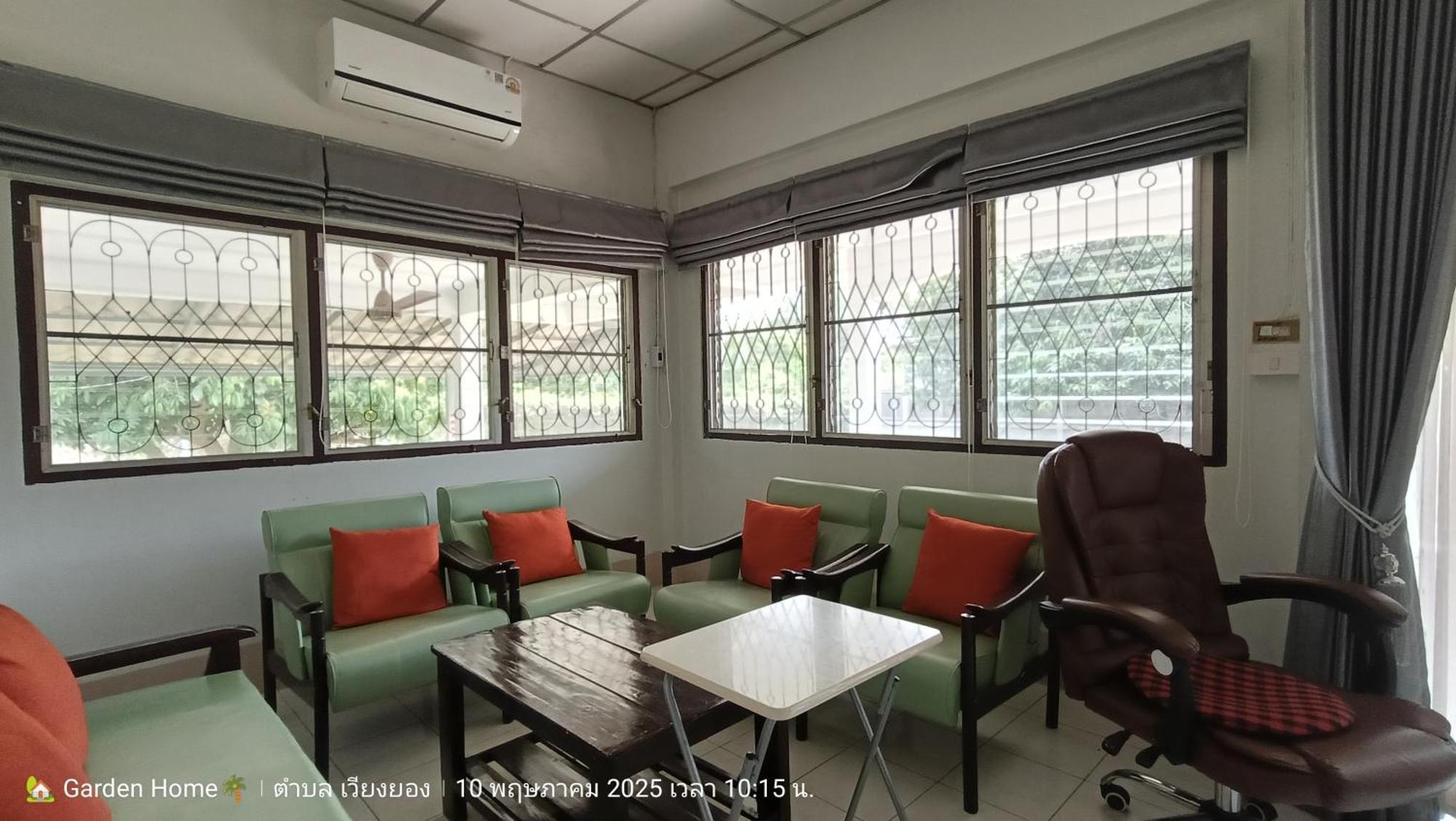Lamphun Garden Home エクステリア 写真